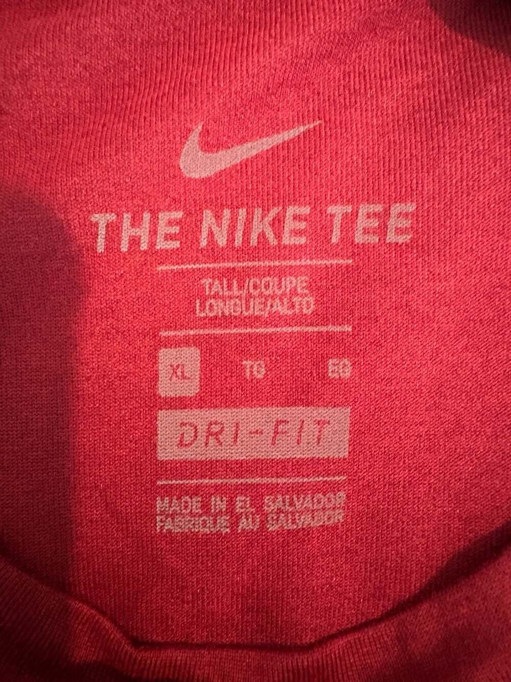 Nike The Nike Tee Men's Long Sleeve Dri-Fit Athletic Shirt Red Size XL